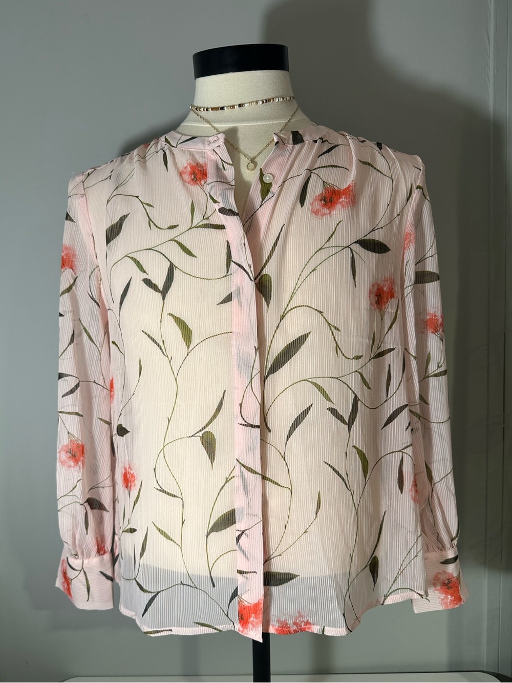 Banana Republic Pale Pink Floral Button-Front Blouse